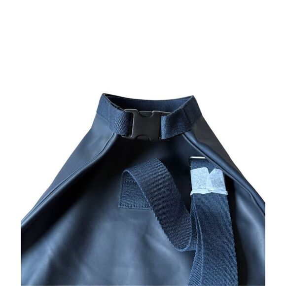 NWOT Prada luna rossa ocean red tab backpack bag unisex Navy - Picture 3 of 11